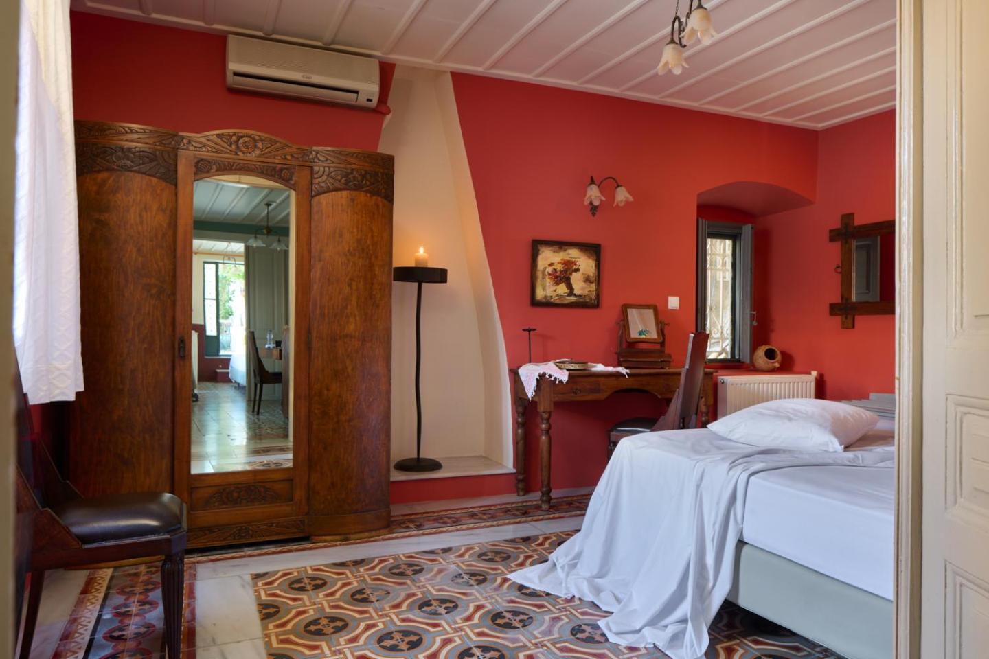 Sto Roloi Island Houses Poros Town المظهر الخارجي الصورة