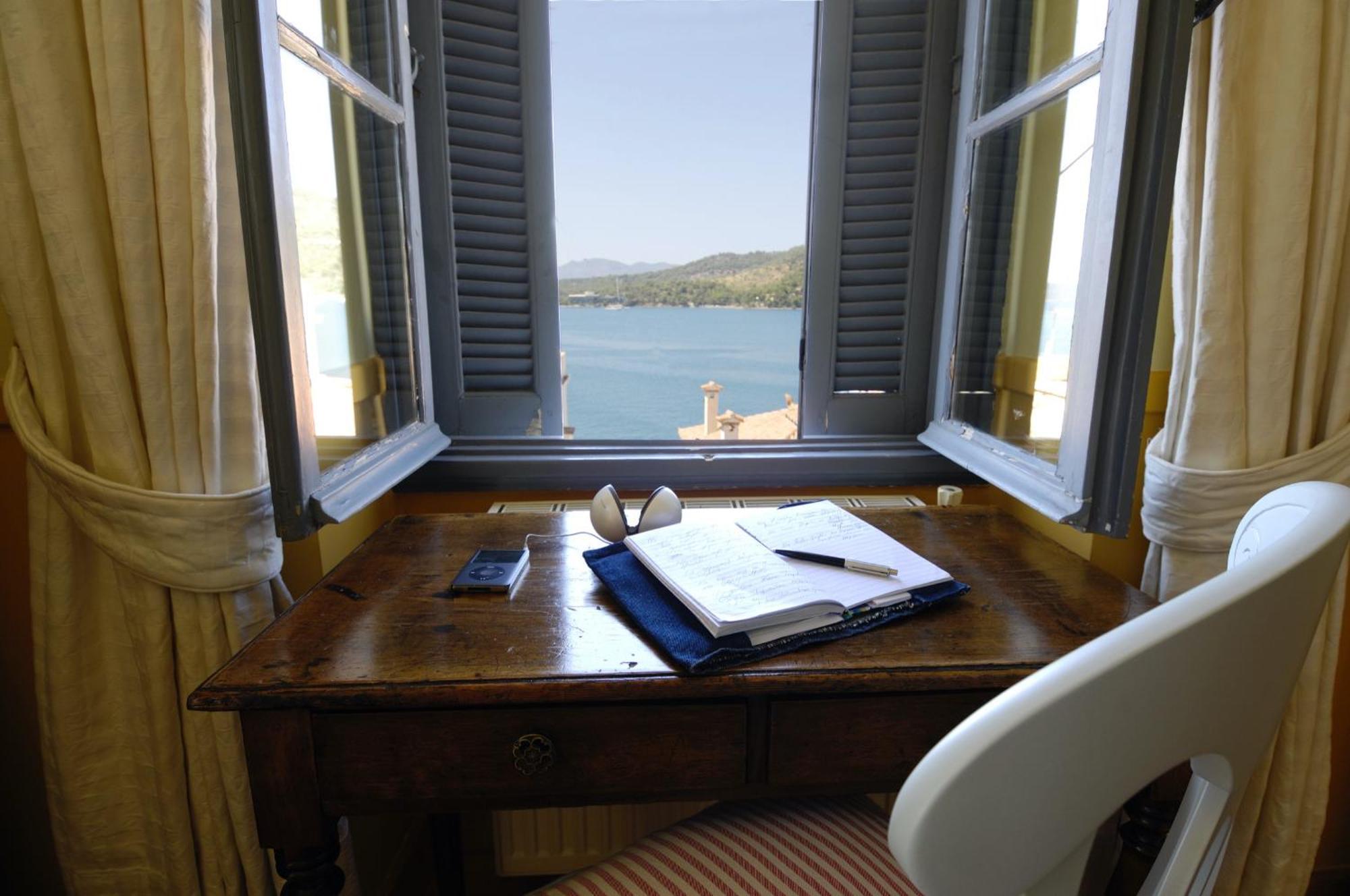 Sto Roloi Island Houses Poros Town المظهر الخارجي الصورة